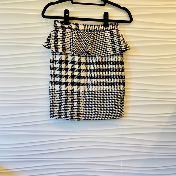 NWT Zara ruffled plaid pencil skirt size XS - Picture 6 of 8